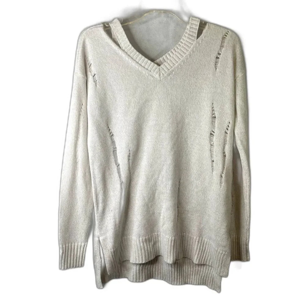 Arizona Jeans Cold‎ Shoulder Destructed Metallic Sweater Size Medium
